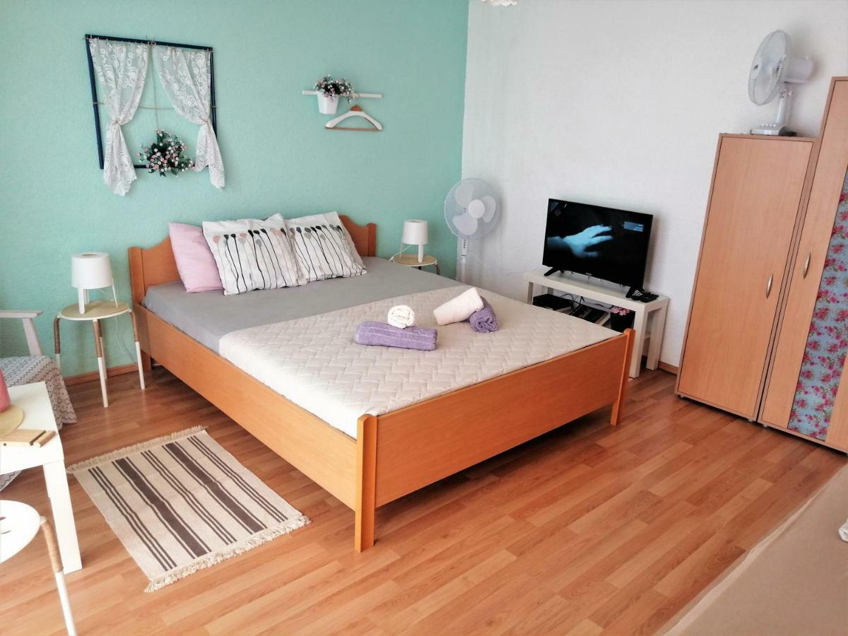 Apartmani Rustik 트르페이차 외부 사진